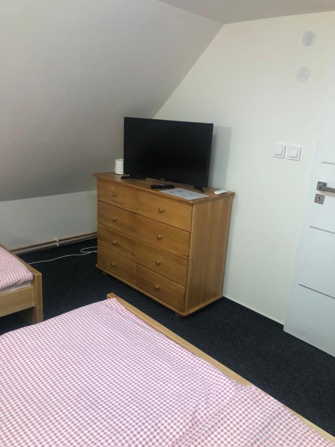 Apartmany U Vleku - Podkrovni Apartman Karlova Studánka Buitenkant foto